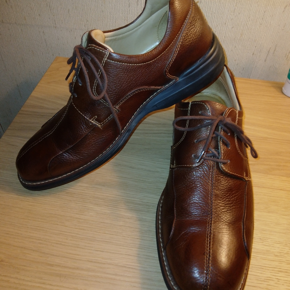 Johnston and Murphy Mens Brown Leather Dress Shoes sz10.5